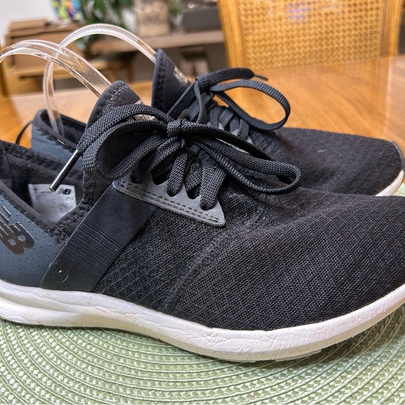 New Balance Charcoal and White Running Shoes - Picture 4 of 8